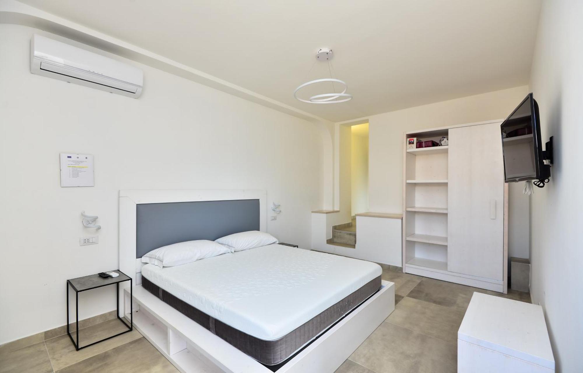 Damavi Suite 3 Torre dell'Orso Exterior photo