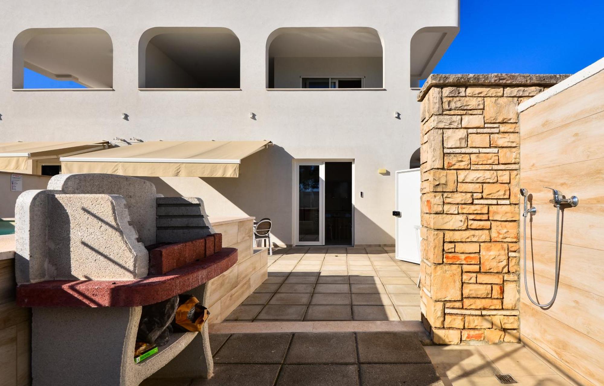 Damavi Suite 3 Torre dell'Orso Exterior photo