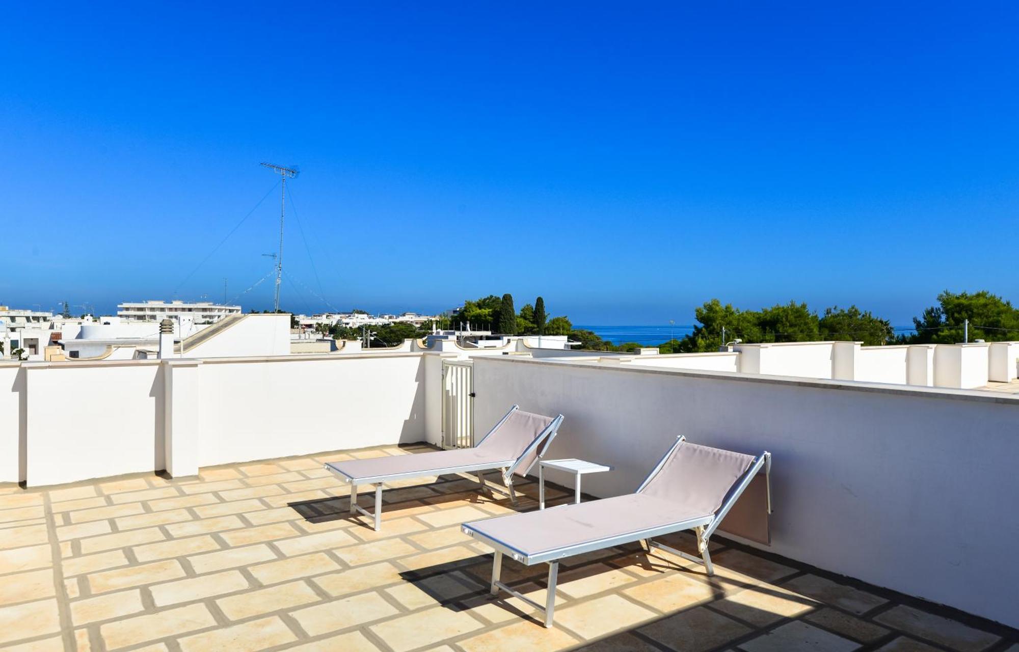 Damavi Suite 3 Torre dell'Orso Exterior photo